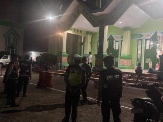 Sinergi Kamtibmas dan Religi, Polres Konawe Utara Gelar Patroli Monitoring di Malam Ramadan