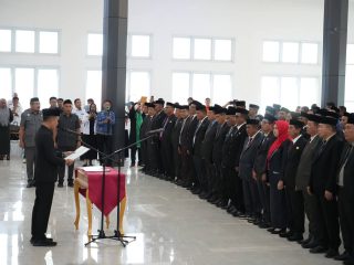 Tingkatkan Pelayanan Publik, Bupati Konawe Utara Lantik Pejabat Pimpinan Tinggi hingga Fungsional Kesehatan