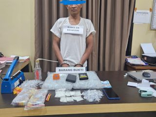Digerebek di Siang Bolong, 140 Gram Sabu Siap Edar Diamankan di Konawe Utara
