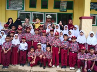 Satlantas Polres Konawe Utara Edukasi Siswa SDN 10 Asera melalui Program Polisi Sahabat Anak